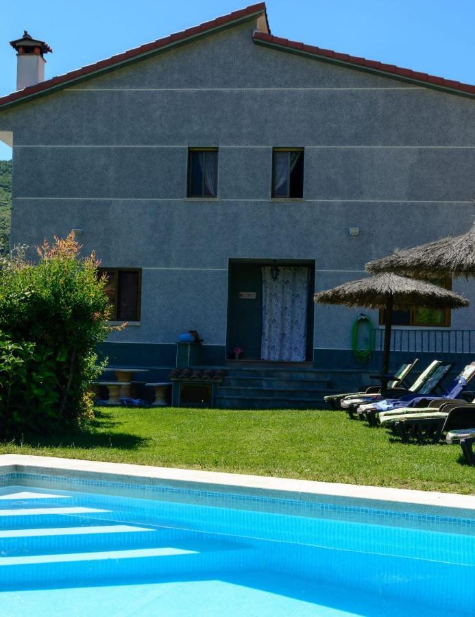 La Hojarasca Guest House Cuevas Del Valle Exterior photo